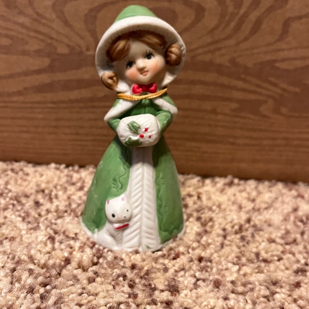 Vintage Green and White Ceramic Figurine